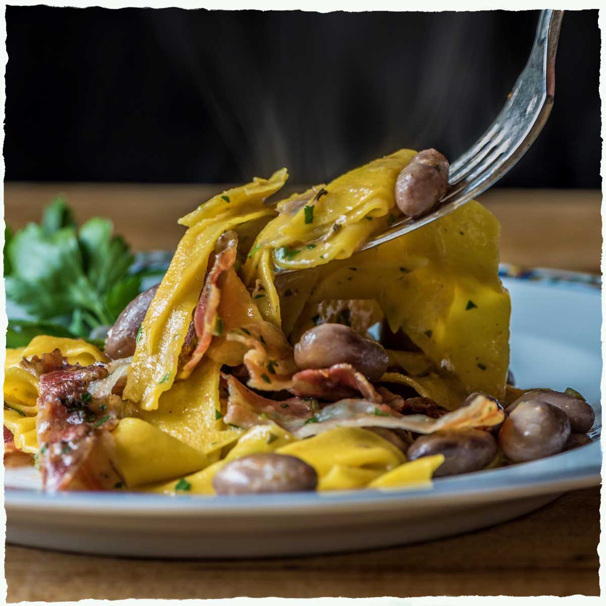 Tagliatelle con ragù di faraona in bianco (vino Soave) | Fresh handmade Tagliatelle pasta with a Ragù sauce of Guinea fowl and Soave wine